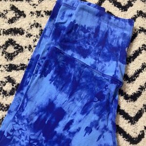 Lululemon Align Pant 25” Game Day!! Size 4